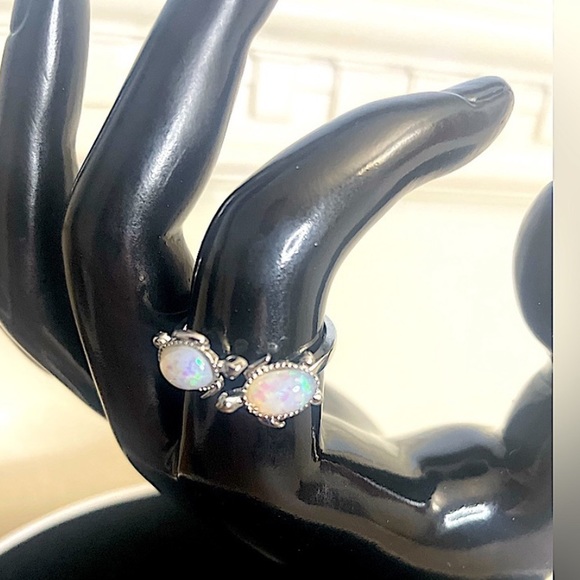 Portable Jewelry Box, Adjustable Ring & Ankle Bracelet Bundle - Picture 14 of 15